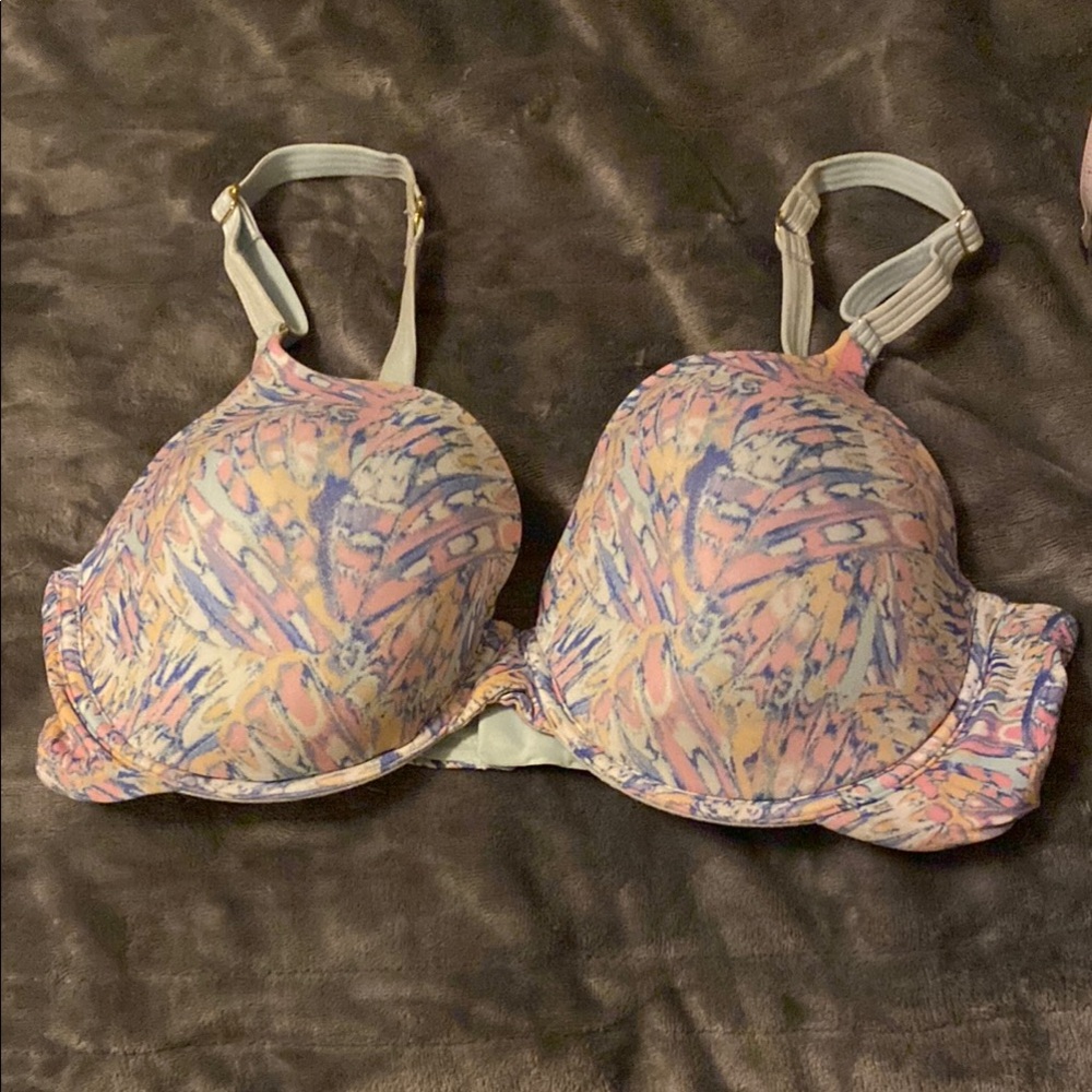 Pretty padded bra